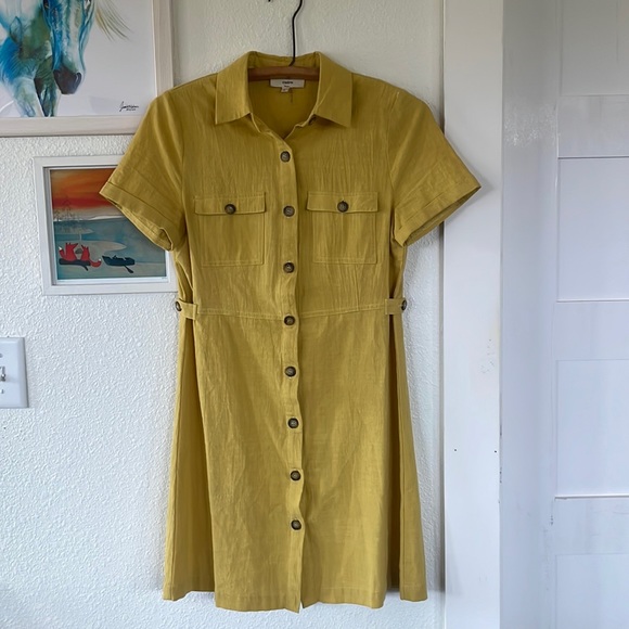 entro Dresses & Skirts - Entro Button Down Dress